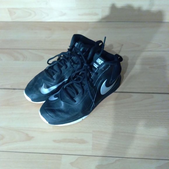 nike team hustle d1